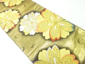 八重桜模様織出し袋帯